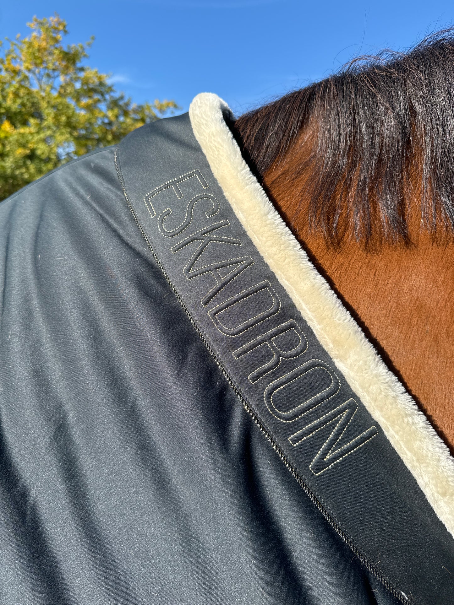 Couverture mouton Eskadron 145cm